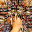 Over 1.000.000 Facebook profiler er blevet stjålet og misbrugt på en “smart” datingside.. som åbenbart manglede brugere? Din profil kan være blandt? Projektet Face-To-Facebook ville demonstrere hvor nemt det er...
